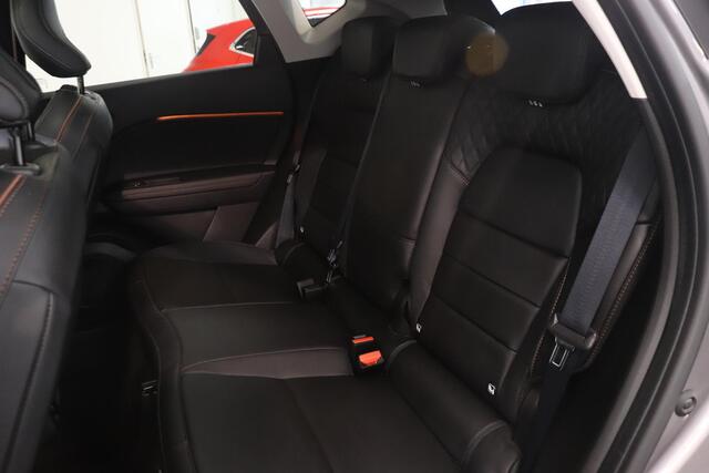 Renault CAPTUR 1.3 TCe 140 Initiale Paris | Lederen bekleding | 360° Camera | BOSE premium | LED koplampen | AppleCarplay AndroidAuto | Trekhaak |