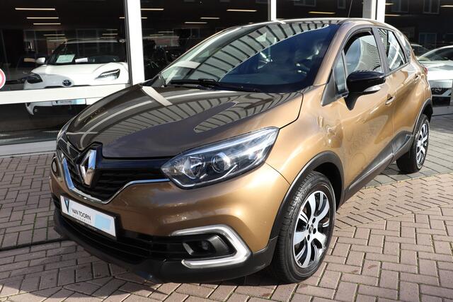 Renault CAPTUR 1.2 TCe Intens 120PK, automaat. Navigatie, trekhaak