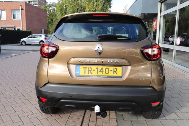 Renault CAPTUR 1.2 TCe Intens 120PK, automaat. Navigatie, trekhaak
