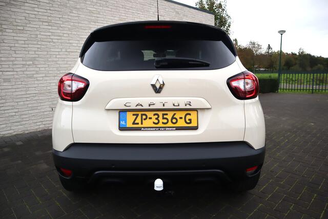 Renault CAPTUR 0.9 TCe Limited Navigatie Cruise control Airco Trekhaak Pdc. Etc.
