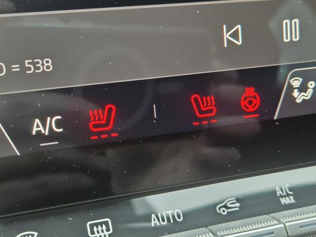 Renault CAPTUR 1.3 mild hybrid 160 techno Automaat / Fabrieksgarantie 07-2027 / Pack winter / Apple Carplay Android Auto / Trekgewicht 1200 kg / Stuur-, en Stoel verwarming / Adaptief CC / Keyless Entry/Start / Climate control / Draadloze telefoon lader /