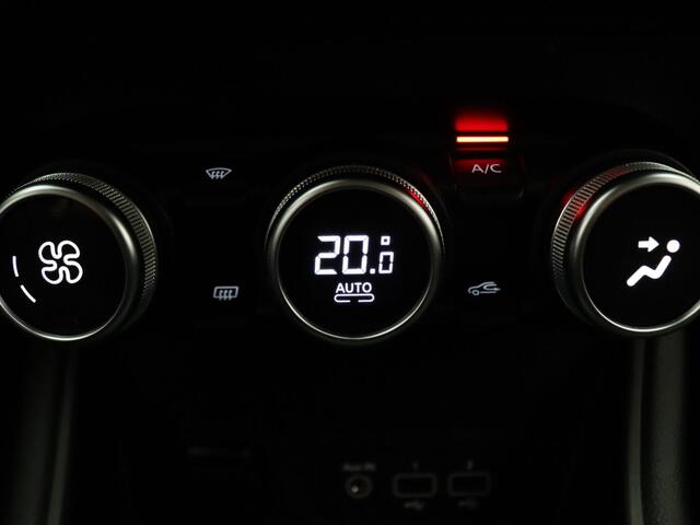 Renault CAPTUR 100pk TCe Intens Cruise | Climate | Carplay | Navi | Parkeersens. achter