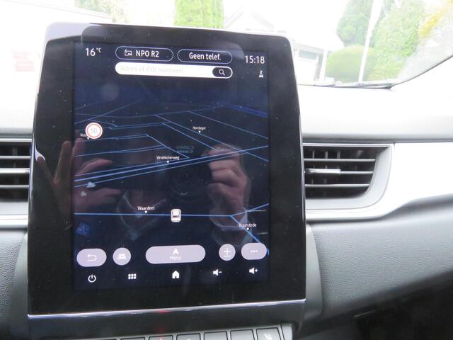 Renault CAPTUR 1.3 TCe 140 Intens AUTOMAAT,NAVI,KEYLESS,CAMERA,CLIMATE.1500KG TREKGEWICHT.11369 KM.