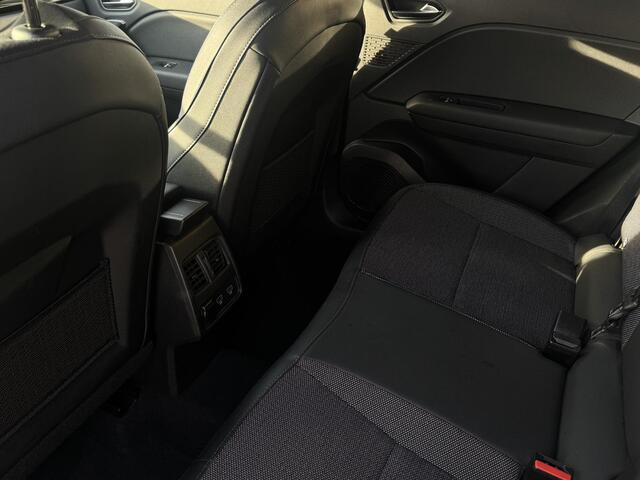 Renault CAPTUR E-Tech Hybrid 145 Rive Gauche | Automaat | Dealer onderhouden | Trekhaak | 360 Camera |