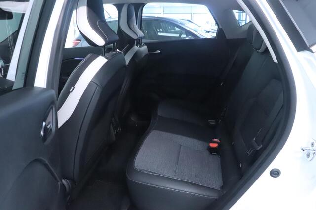 Renault CAPTUR 1.0 TCe 90 Intens | Camera | Navigatie | Trekhaak | All season banden | Climate control | Key-less | LED Koplampen |