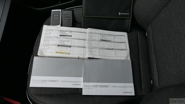 Renault CAPTUR TCe 100 Intens