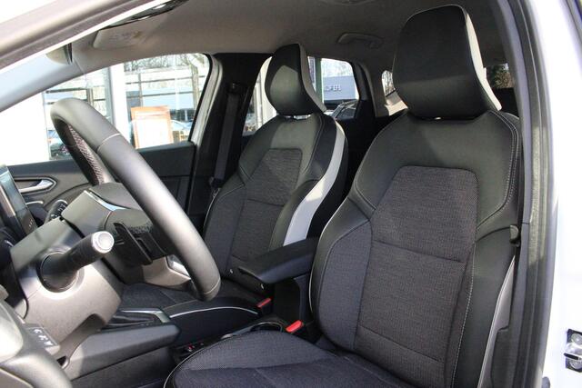 Renault CAPTUR 1.3 TCe 140 Intens | Cruise Control | Automaat | Lane Assist