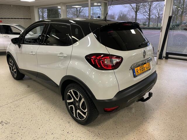 Renault CAPTUR 0.9 TCE BOSE / Navigatie / Cruise / Trekhaak / Climatronic / Led