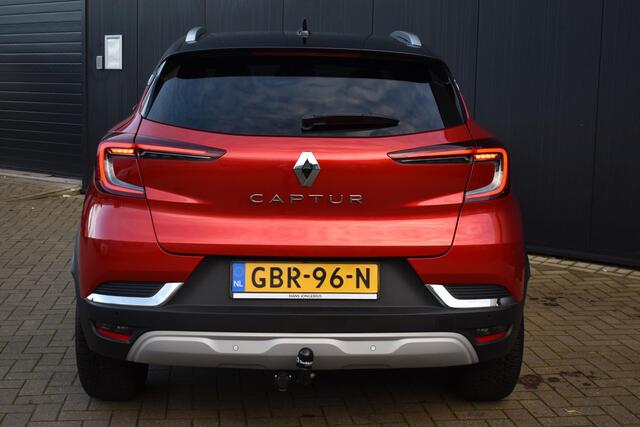 Renault CAPTUR mild hybrid 160 iconic | AUTOMAAT | NAVI | ACHTERUITRIJ CAMERA | TREKHAAK | STOEL/STUUR VERWARMING | CLIMATE CONTROL |