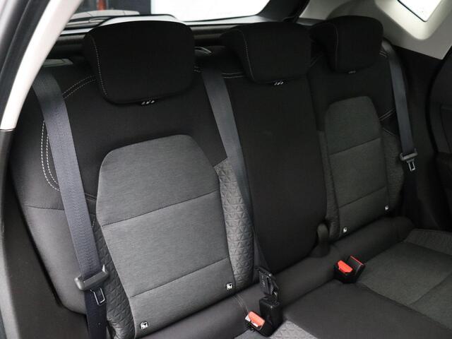 Renault CAPTUR E-Tech full hybrid 145pk evolution | Clima | Navi | LED | Achteruitrijcamera.