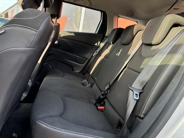 Renault CLIO Estate 0.9 TCe Limited | Nieuw Binnen! | Airco | Navi | Cruise