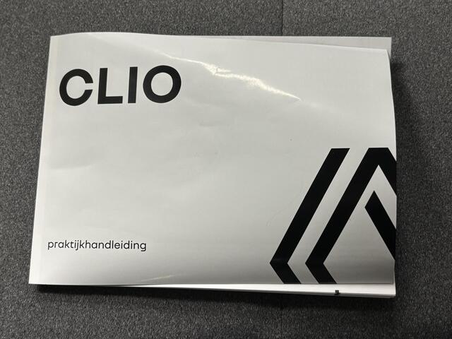 Renault CLIO 1.0 TCe 90 GPF evolution / Levertijd in overleg / Airco / Apple Car Play & Android Auto / Bluetooth telefoonvoorbereiding / DAB / Kunstlederen interieurdelen / LED verlichting / Parkeersensoren achter