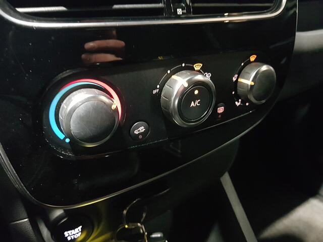 Renault CLIO Estate 0.9 TCe Limited Navigatie | LED | Airco | Cruise