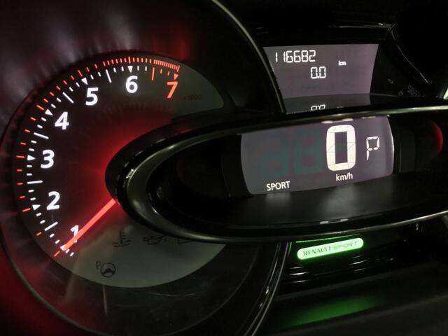 Renault CLIO Renault Sport 200 EDC R-Link Rijklaarprijs!