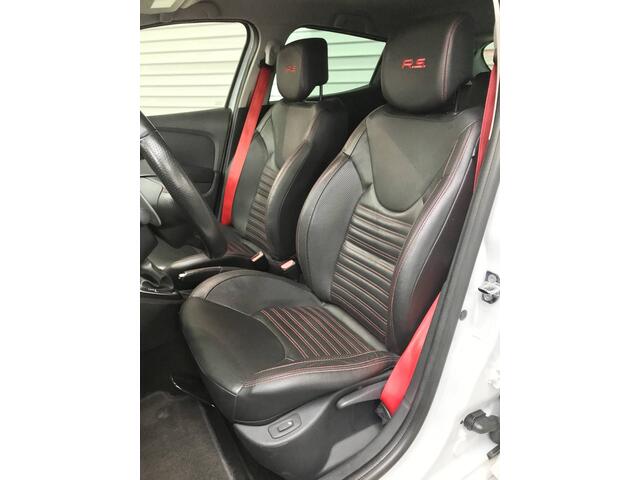 Renault CLIO Renault Sport 200 EDC R-Link Rijklaarprijs!