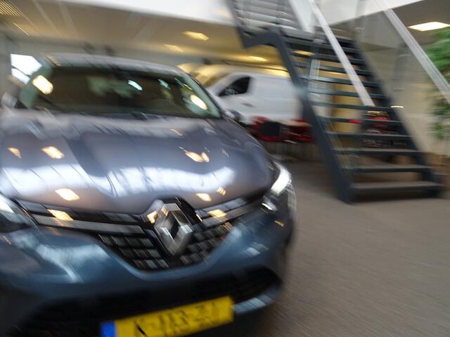 Renault CLIO 1.0 TCe Intens