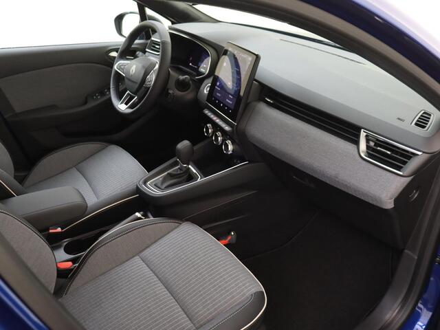 Renault CLIO 1.6 E-Tech Full Hybrid 145 techno