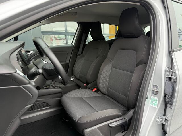 Renault CLIO 1.0 TCe 90 Equilibre Navi