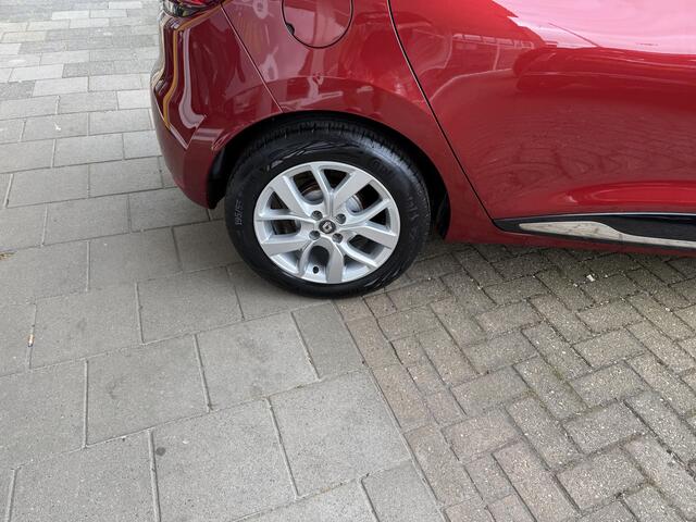 Renault CLIO 0.9 TCe Limited NAVIGATIE AIRCO LICHTM.VELGEN TREKHAAK CPV ELEKTR.RAMEN