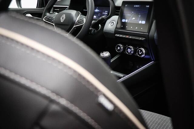 Renault CLIO 1.0 TCe 90 GPF techno | WINTER / NAVIGATIE- PACK | DAB | APPLE | CAMERA