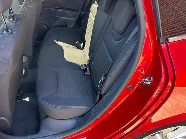 Renault CLIO Estate 0.9 TCe Limited TREKHAAK, ALL SEASON