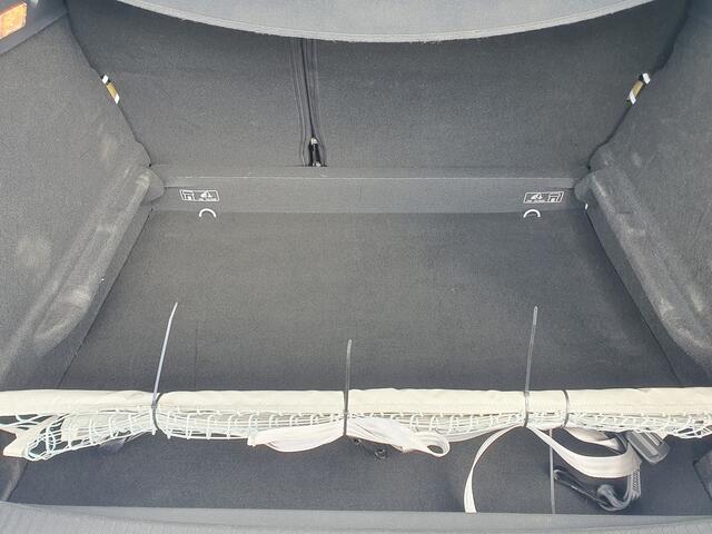 Renault CLIO Estate 0.9 TCe Zen NAVI/CRUISE/AIRCO/LMV