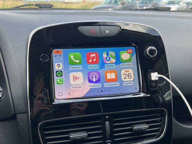 Renault CLIO Estate 0.9 TCe Limited / Keyless / Airco / PDC Achter / Cruise / Applecarplay - Androidauto / DAB /