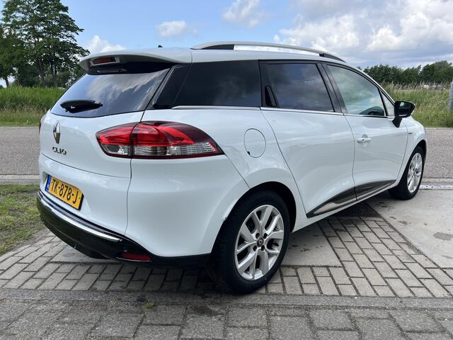 Renault CLIO Estate 0.9 TCe Limited / Keyless / Armsteun / Airco / PDC A / Cruise / DAB / 2e Pinksterdag Open 09.00 - 17.00 uur