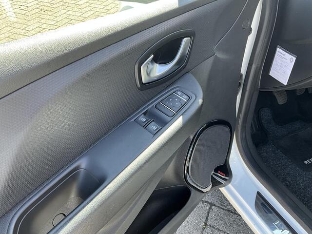 Renault CLIO 0.9 TCe Limited