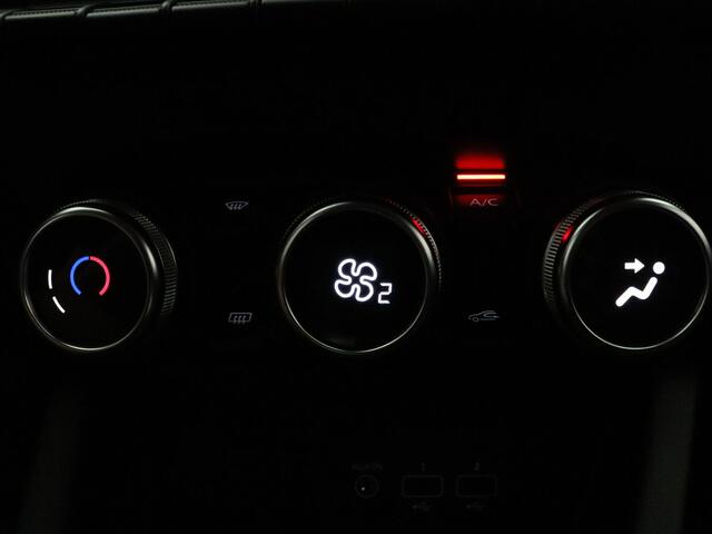 Renault CLIO 145pk E-Tech Hybrid Intens Automaat Camera | Climate | Cruise | Parkeersens. v+a