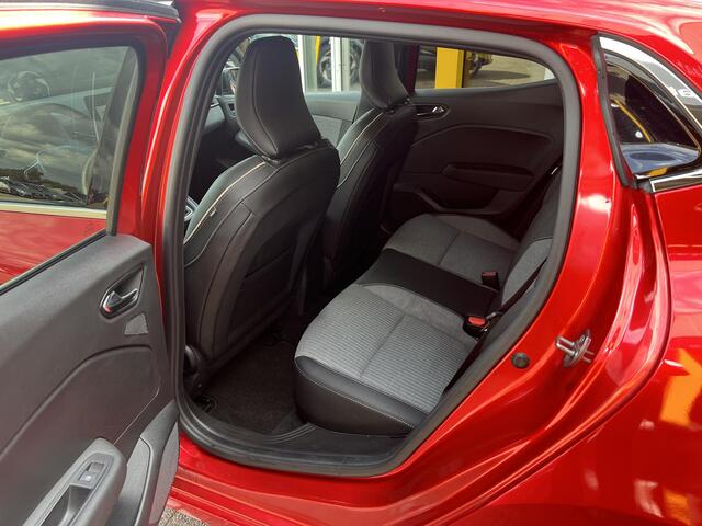 Renault CLIO 1.0 TCe 90 GPF techno | Navigatie groot | 17'' Lichtmetaal | Achteruitrijcamera | Key-less | Climate Control | DAB | LED | Cruise Control |