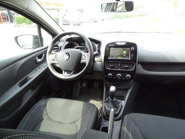 Renault CLIO 0.9 TCE LIMITED-Navi-Pdc-Cruise-Led-Usb/Blth-Led