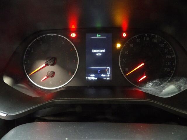 Renault CLIO 1.0 TCE 5drs - navigatie - cruise - carplay