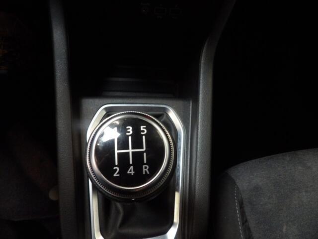 Renault CLIO 1.0 TCE 5drs - navigatie - cruise - carplay