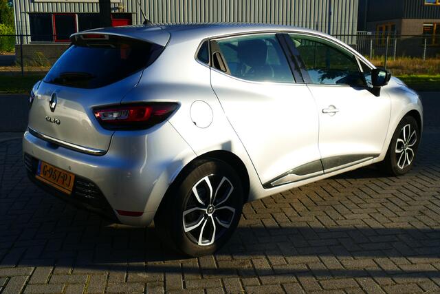 Renault CLIO 0.9 TCe Intens Bj2019. Led Koplampen, Navi, Camera, Clima, Cruise, 16"LM Velgen