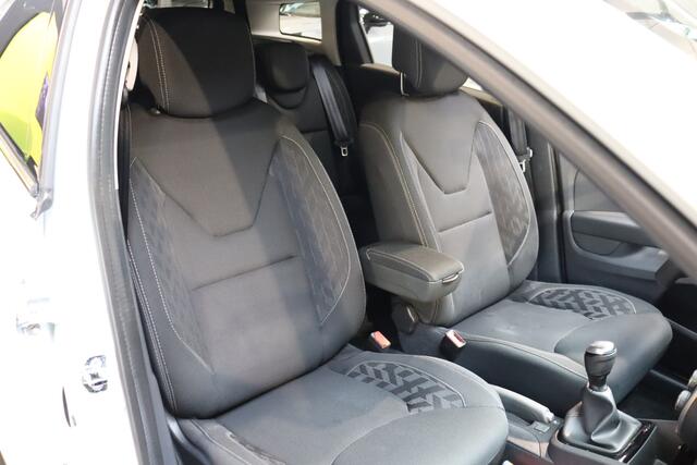 Renault CLIO Estate TCe 90pk Limited