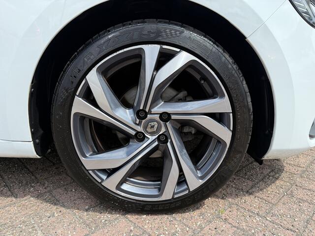 Renault CLIO R.S. Line Tce 90 | groot navigatie scherm | parkeersensoren v+a | camera | tijdelijk gratis Top Afleverpakket twv Eur 695