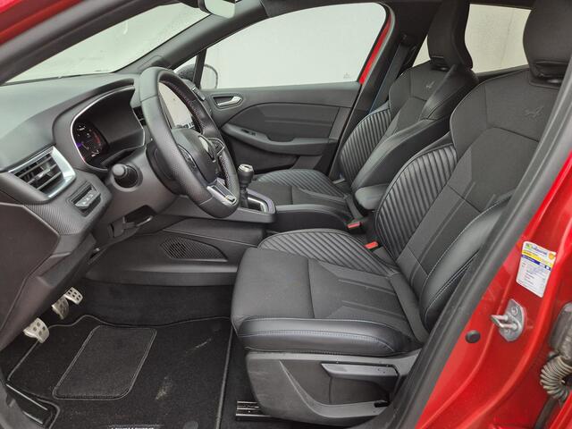 Renault CLIO 1.0 TCe 90 GPF esprit Alpine Handgeschakeld / Pack Premium Sound BOSE / Apple Carplay Android Auto / Adaptief CC / Keyless Entry/Start / Climate control / Achteruitrijcamera / Bose Audio Systeem / Lichtmetalen wielen 17" /