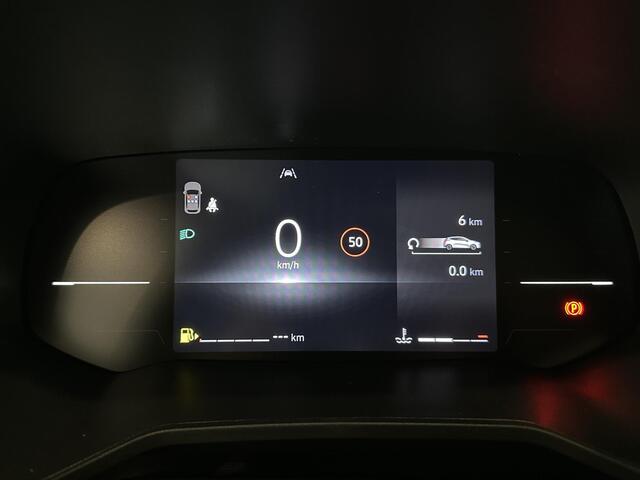 Renault CLIO 1.0 TCe 90 Evolution | Pack Navigation | Achteruitrijcamera | Van: ¤ 26.359,- nu rijklaar voor: ¤ 24.359,-