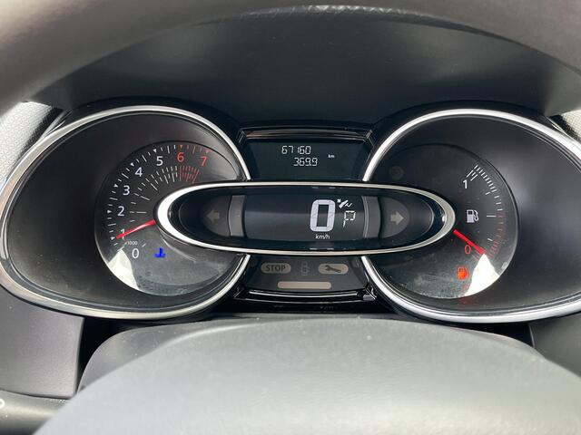 Renault CLIO Estate 1.2 TCe Zen / Automaat / Lage Kilometerstand / Auto heeft diverse beschadigingen / Trekhaak /