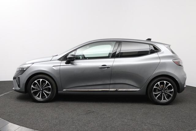 Renault CLIO 1.6 E-Tech Full Hybrid 145 techno