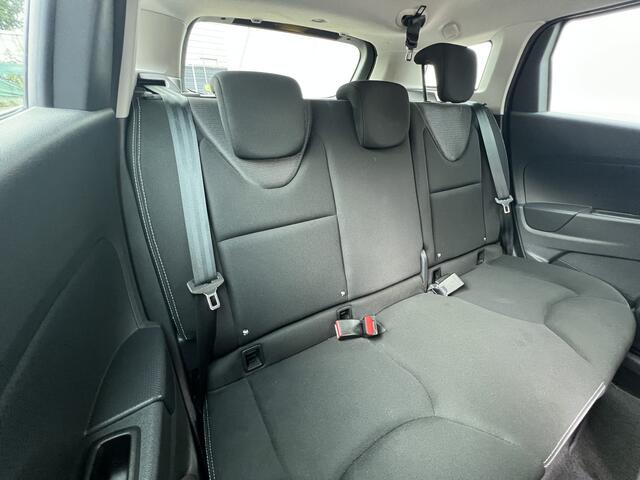 Renault CLIO Estate 0.9 TCe Night&Day | weinig KM | Keurig onderhouden | NAVI | Blue-tooth | Interesse, Proefrit? Bel of app met: 06-24 28 28 42