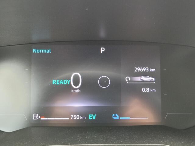 Renault CLIO 1.6 E-Tech Full Hybrid 145 evolution | Automaat | Navigatie | Parkeerhulp | Dealer Onderhouden