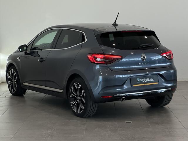 Renault CLIO 1.3 TCe 130 EDC Intens | Navigatie 9,3" | Stoelverwarming | Lichtmetalen velgen 17" | Parkeersensoren voor, achter en achteruitrijcamera