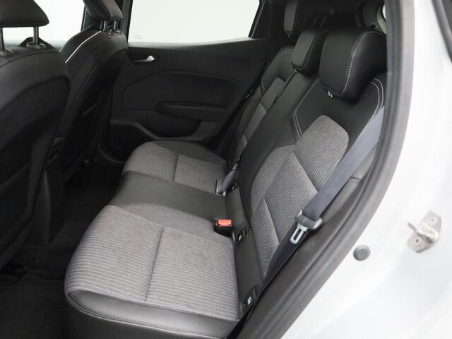 Renault CLIO 1.0 TCe 90 PK Techno | Apple & Android Carplay | Navigatie | Climate Control | Parkeersensoren Achter | Achteruitrijcamera | Keyless Entry | Cruise Control & Snelheidsbegrenzer