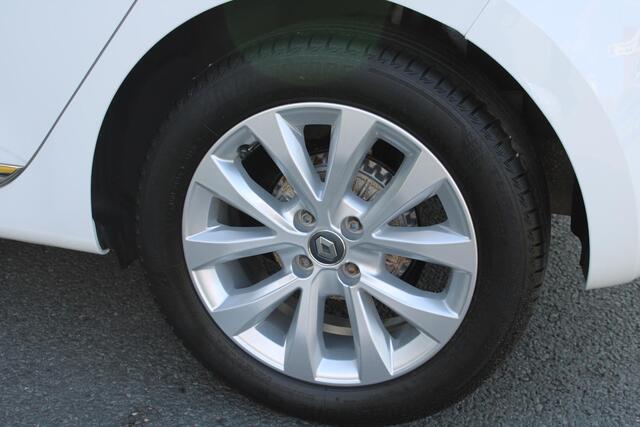 Renault CLIO 1.0 TCe Zen | NAVIGATIE | PARKEERSENSOREN | CRUISE CONTROL | AIRCO | APPLE CARPLAY