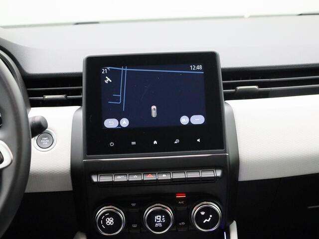 Renault CLIO 1.0 TCe 90 Techno | Climate Control | Easy Link multimediasysteem met Apple CarPlay & Android Auto | Metaalkleur | LED koplampen | Sensoren achter met camera |