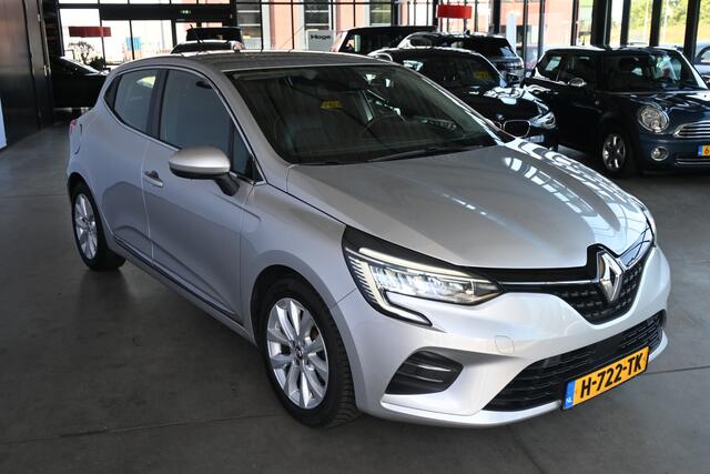 Renault CLIO 1.0 TCe Intens Navigatie Airco Cruise control Trekhaak Achteruitrijcamera 100% Onderhouden Inruil Mogelijk!