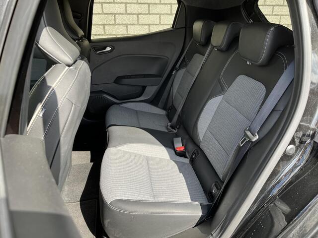 Renault CLIO 1.0 TCe 90 GPF techno | Achteruitrijcamera | Apple CarPlay / Android Auto | Navigatie | Lichtmetalen velgen 17"