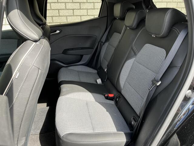 Renault CLIO 1.0 TCe 90 GPF techno | Achteruitrijcamera | Apple CarPlay / Android Auto | Navigatie | Lichtmetalen velgen 17"